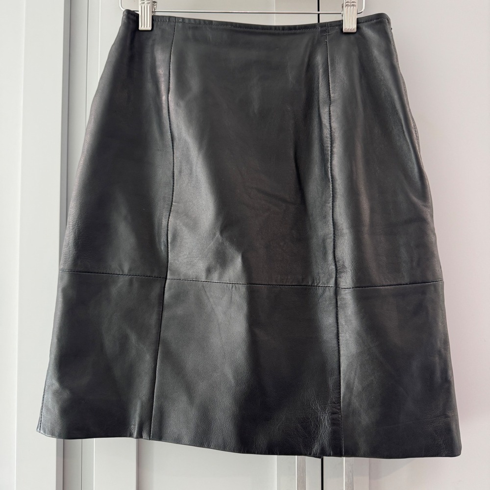 Harve Benard‎ Black Genuine Leather Pencil Skirt Size 6 Petite Back Slit Paneled